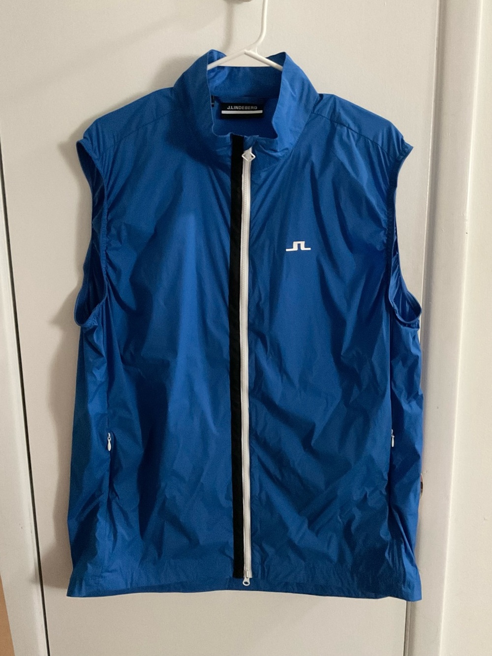 J. Lindeberg Men’s Packable Golf Ash Lightweight Vest XL